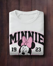 Minnie Mouse: Sweet and Stylish
